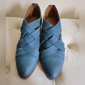 Frye Ray Huarache Women Blue Pre-owned Leather Booties Pointed Toe Shoes Size 7